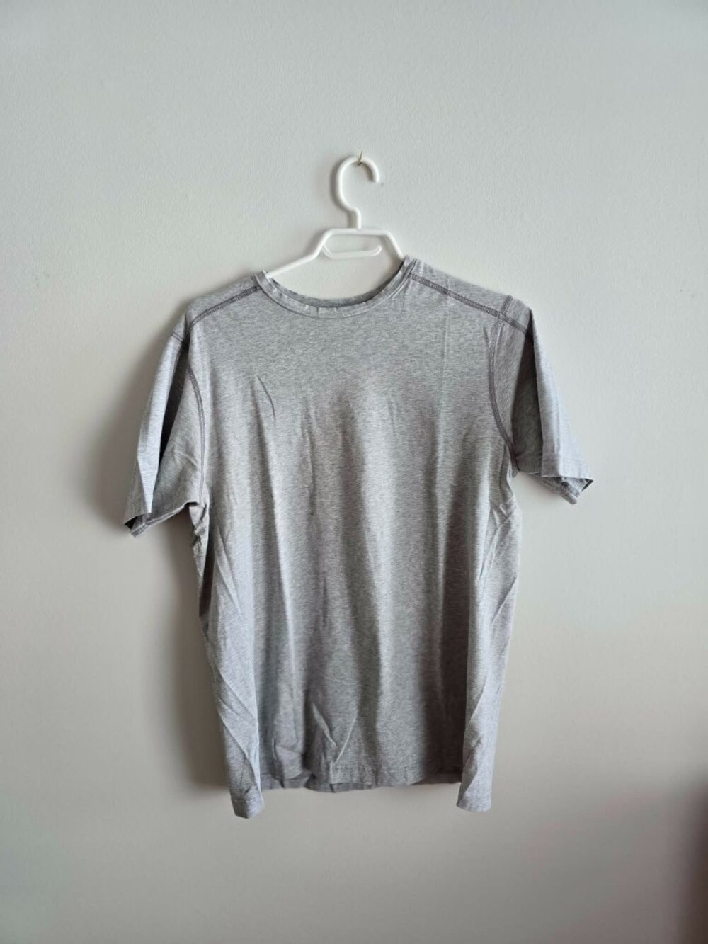 Rough Dress Men's Light Grey Short Sleeve T-Shirt